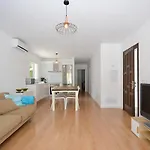 Rufo - Casablanca House