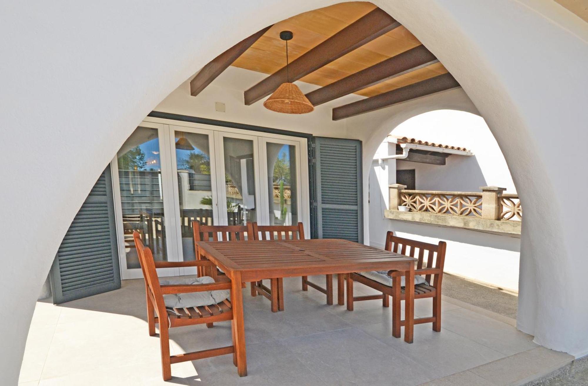Rufo - Casablanca House *