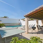 Rufo House